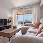 Del Sol With Sea Views Apartment *